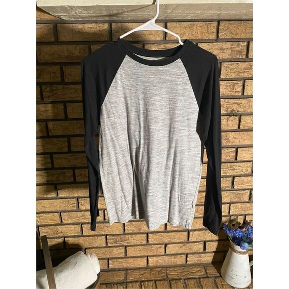 ‎Urban Pipeline Longsleeve - Picture 1 of 5